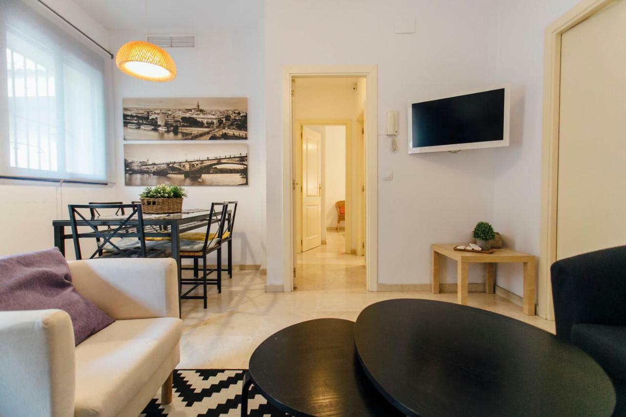 Apartamento Castilla Sevilla Kültér fotó